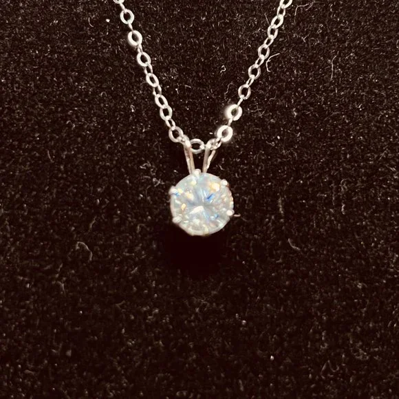 Silver Tone Cable Chain Necklace With Clear Glass Pendant & Earrings Set (3857) - Picture 2 of 10